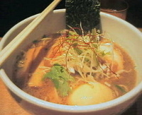 「うま醤油、味玉トッピング」@生姜醤油専門 我武者羅 幡ヶ谷本店の写真