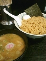 「もりそば（普通盛350g）+煮玉子（サービス）」@大勝軒 まるいち 新宿店の写真