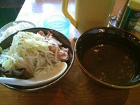 「カレーつけめん ヤサイ タマネギ アブラ 味濃い目」@ら〜めん ぽっぽっ屋 晴海トリトン店の写真