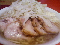 「小豚（野菜少なめ・ニンニク）」@ラーメン二郎 神田神保町店の写真