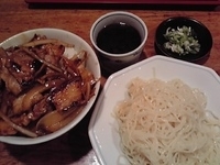 「焼肉丼+ざる中華（Aランチ 650円 ）」@中華シゲタ マルエツ六ッ川店サニーロード内の写真