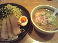 「つけ麺（大盛・コテコテ）+肉盛り」@野方ホープ 吉祥寺店の写真