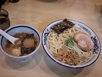 「我龍つけ麺大盛り+味玉+魚粉」@麺屋我龍の写真