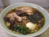 「正油ラーメン（太麺）￥550」@支那そば屋 龍（Ron）の写真