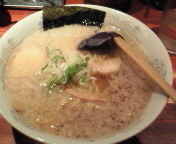 「醤油らーめんサービス中盛 600円也」@三水らーめん 秋葉原店の写真