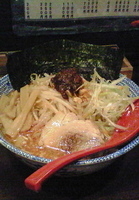 「辛みそ豚骨ラーメン」@上野 戸みら伊本舗の写真