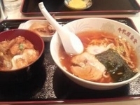 「牛乳屋満腹セット」@牛乳屋食堂 新横浜ラーメン博物館店の写真