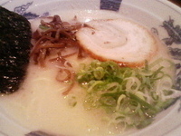 「白らぅめん（こってり・かため）」@三代目 ◯助 MARUSUKEの写真