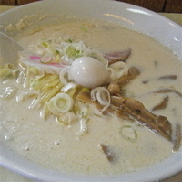 「牛乳ラーメン（￥550）」@ラーメン万福の写真