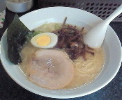 「とんこつらーめん替え玉1回無料 500円也」@さいたま屋 神田駅前店の写真