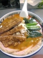 「坦々麺+チャーシュー+パイコー」@東京坦坦麺本舗 飛龍の写真