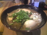 「特製超濃厚NEO-トンコツ+ライス」@麺匠 克味の写真