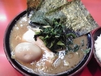 「ラーメン+味玉+ライス」@環2家の写真