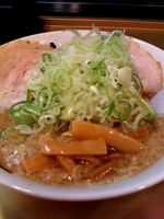 「醤油らーめん」@超ごってり麺 ごっつの写真
