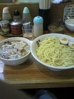 「半肉入りつけそば、味玉、大盛り」@麺 髙はしの写真