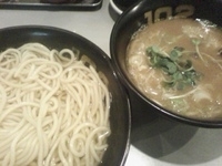 「つけめん（あつもり/大盛/夜の部）」@つけめん102 大宮店の写真