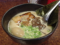 「白とん680円」@豚骨らーめん リンダマンの写真