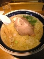 「塩ラーメン」@支那そば 阿波家の写真