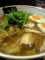 「味玉醤油チャーシュー麺」@BUZZの写真