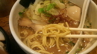 「〔9月限定〕ピリ辛みそらーめん（+鶏めし）」@鶏の穴の写真