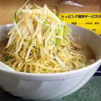 「大二郎 900円 麺3玉（750グラム） やさいましましにんにく」@ラーメン二郎 新宿小滝橋通り店の写真