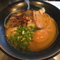 「味玉らーめん白」@南青山の写真