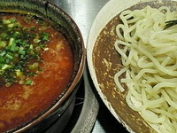 「辛味つけ麺（大） 750円」@濃厚らーめんガツリの写真