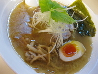 「しおらーめん￥650」@燵家製麺の写真