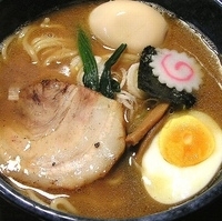 「らーめん 小（味玉トッピング）」@まる福 大勝軒 江古田駅前店の写真