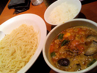 「絶品カレーつけめん（9月限定 900円）+小ライス（ランチサービ」@ひごもんず 品川店の写真