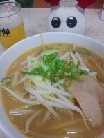 「王将ラーメン（ミニ）+餃子+ビール」@餃子の王将 北朝霞店の写真