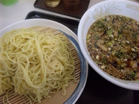 「ワンタンつけ麺（大盛）800円+100円=900円」@支那そば一麺 下広岡店の写真