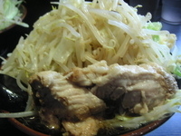 「荒井ラーメン大盛り￥910 （野菜大盛り+ニンニク）無料」@麺屋 荒井の写真