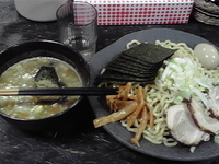 「特製つけ麺（太麺）大盛400g無料￥990」@つけ麺 中華そば 渕の写真