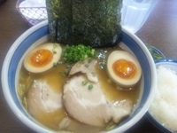 「特製中華そば880円+半ライス100円=980円」@中華そば・つけそば 浜屋の写真