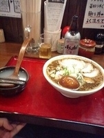 「中華そばチャーシュー（850円）+半熟味玉（100円）」@濃厚ラーメン てらっちょ 松戸店の写真