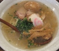 「らーめん塩味付け玉子入り」@G麺7の写真