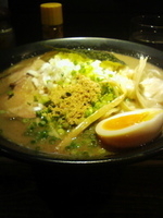 「魚介豚骨 （本日の限定） 750円」@喜元門 本店の写真