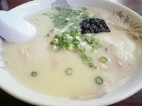 「ラーメン（かため）」@来久軒の写真