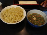 「つけめん（700円）+特少（100円）+コゲ玉（100円）」@自家製麺 キリンジの写真