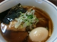 「醤油らーめん半熟味付玉子入り800円」@麺処 びぎ屋の写真