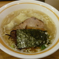 「わんたんめん（塩）」@らーめん うさぎやの写真