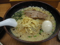 「白湯らー麺」@塩や めん乃介の写真