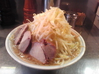 「らーめん（野菜・油多め）」@らーめん大 池袋店の写真