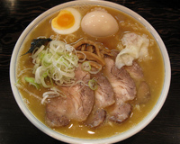 「チャーシューメン（中盛）+味玉」@中華そば・もりそば  さい。の写真