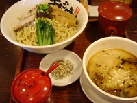 「豚骨つけ麺（大盛）934円」@麺屋 あごすけの写真