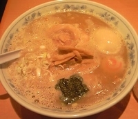 「中華そば+味玉」@六厘舎の写真