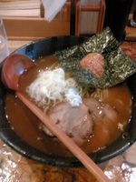 「にぼしらーめん:650円」@無双 三軒茶屋店の写真