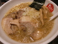 「節骨こってり チャーシューらーめん ￥880」@節骨麺たいぞう 池袋本店の写真