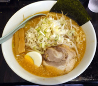 「みそラーメン大盛り（500円）」@さいたま屋 西新宿店の写真